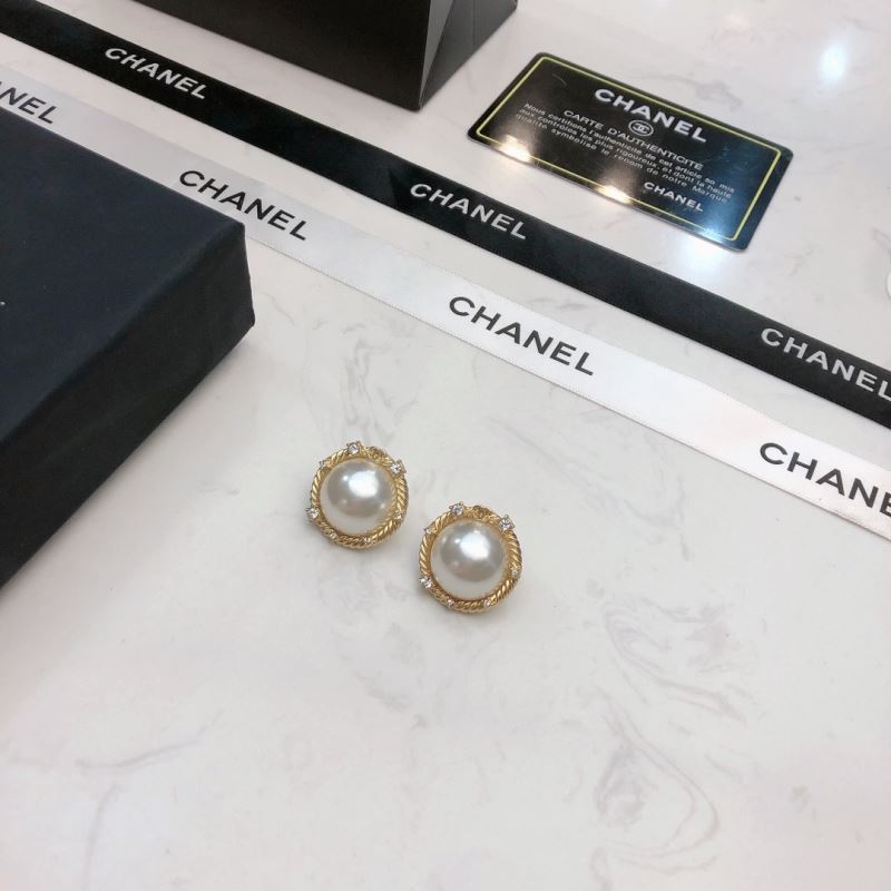 Ch**el earrings